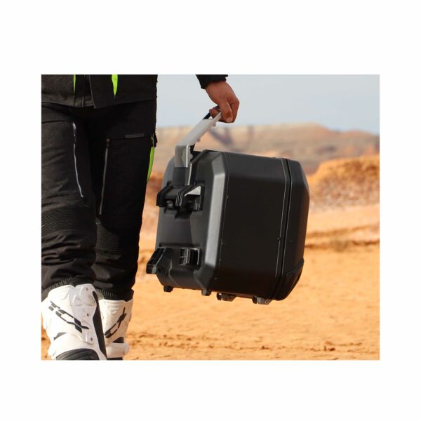 MALETA LATERAL DERECHA TR47R TERRA BLACK EDITION