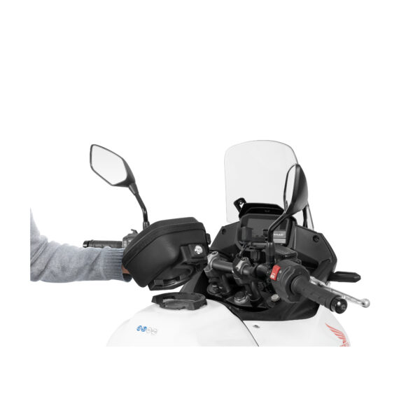 FISSAGGIO BORSA SERBATOIO CLICK SYSTEM YAMAHA MT09